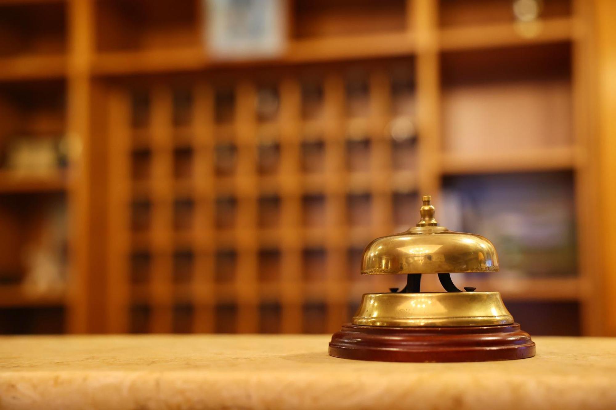 Hotel Max Аверса Экстерьер фото